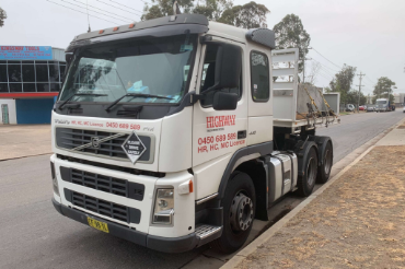 How You Can Easily Get An HR Licence With Highway Truck Driving School